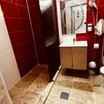 Apartament cu balcon, cu vedere la strada